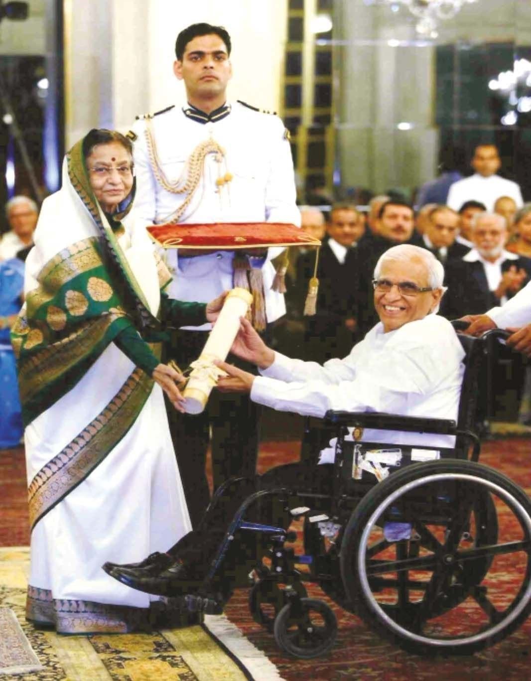Dr. Suresh Advani